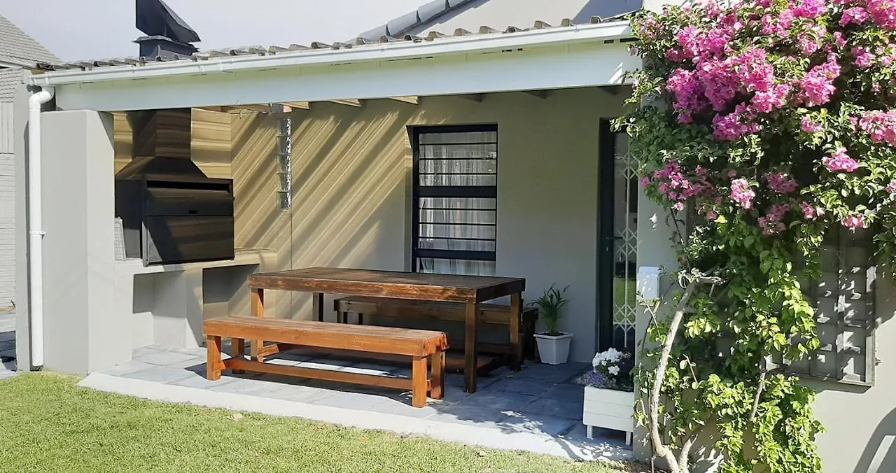 7 On Henwick Villa Cape Town